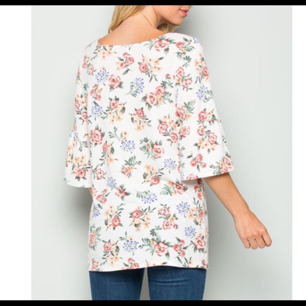 NWT Cream Floral Bell Sleeve Tunic Top - Picture 6 of 8
